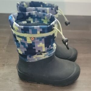 BOGS Kids Camouflage Boots Size 12